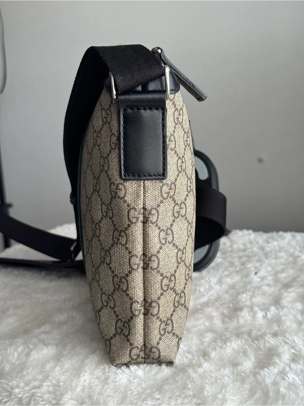 Gucci small Beige GG Canvas Messenger Bag with Green & Red Stripe